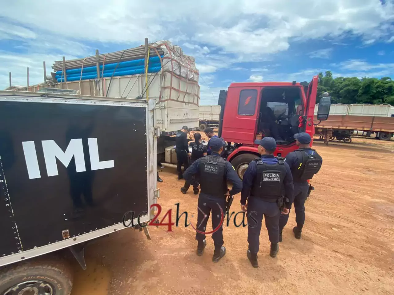 Caminhoneiro encontrado morto dentro de caminhão em Rio Branco é do