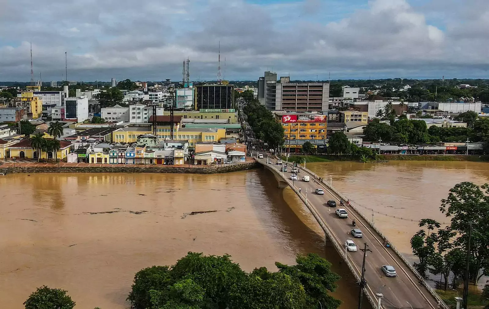 Rio Acre sobe mais 4 centímetros e chega a 16 92 metros em Rio Branco