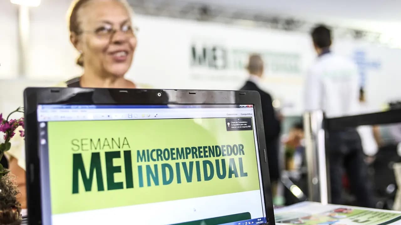 MEIs excluídos do Simples Nacional têm até 31 de janeiro para