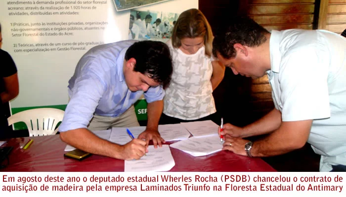 Governo do Acre se defende de acusações da revista ISTOÉ mostrando foto do Major Rocha assinando acordo na Floresta do Antimary