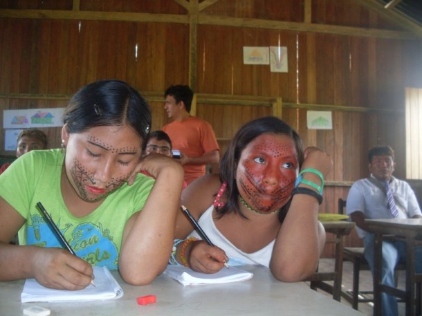 Governo do Acre vai construir 49 escolas indígenas