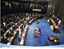 Senado adia para a próxima semana votações de PECs do Orçamento Impositivo e do Voto Aberto