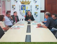 Delegação de reitores peruanos visita a Ufac