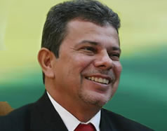 Processo de eleição direta oxigenou o PT, diz Taumaturgo Lima