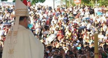 Católicos abrem o Domingo de Páscoa com o “Alvorecer da Ressurreição”, na Concha Acústica