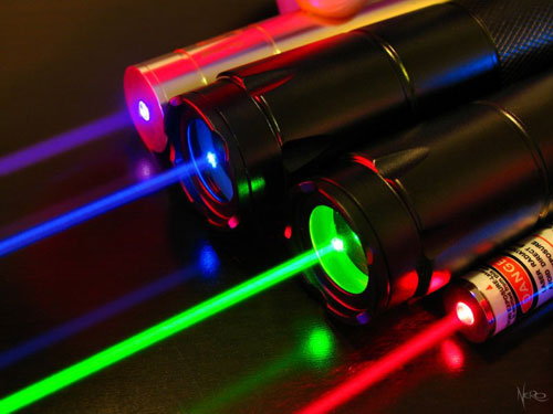 Inmetro proíbe brinquedos com raio laser superior a 1 mW