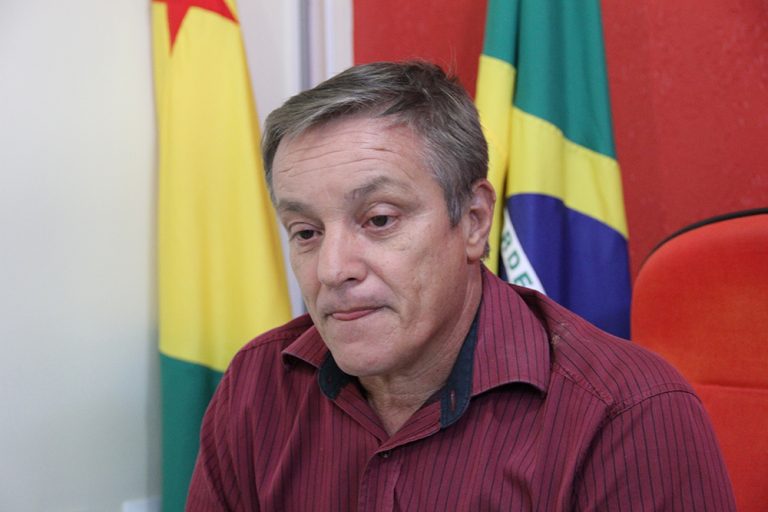 Câmara Municipal do Bujari aprova criação de CPI que pode cassar mandato de Tonheiro
