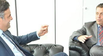 Rocha e Aécio Neves debaterem o futuro do PSDB no Estado do Acre