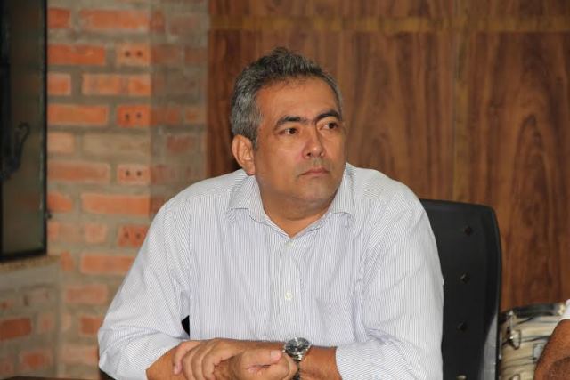 “Todos lascados”, desabafa prefeito da FPA em reunião