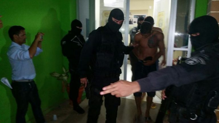 Policia prende mais 15 criminosos que tinham ligações com detentos transferidos para fora do Estado