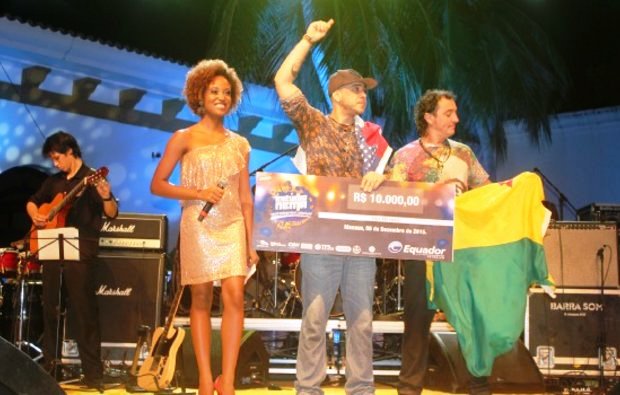 Acreano Adonay Brasil vence principal prêmio da música amazônica, em Manaus