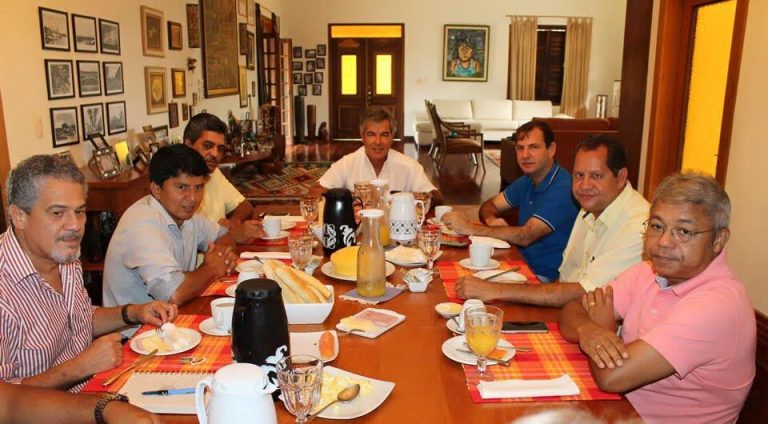 Jorge Viana cumpre agenda com dirigentes partidários da FPA