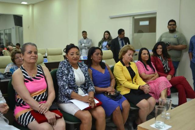 Câmara Municipal de Rio Branco fez homenagens às mulheres do Acre