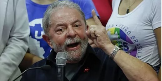 “Me senti um prisioneiro hoje pela manhã”, diz Lula em coletiva em SP