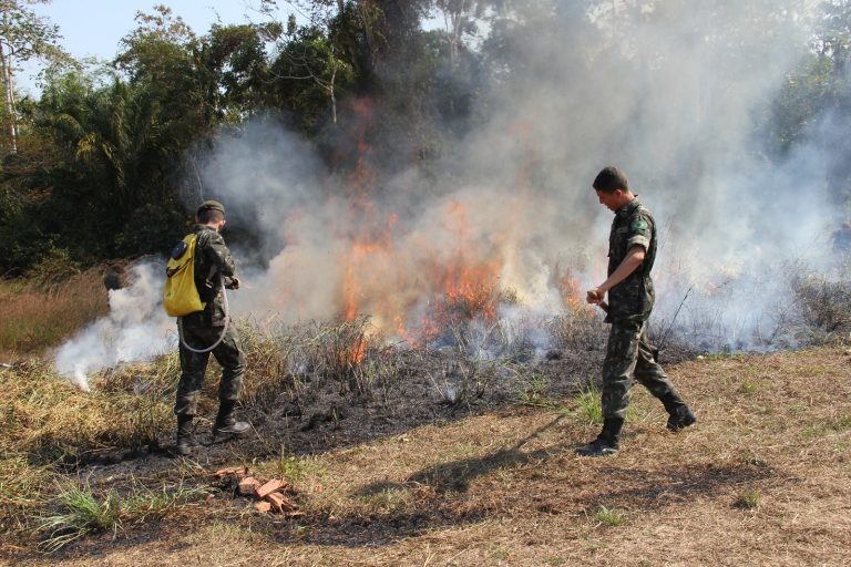 70 militares recebem capacitação para combater incêndios florestais