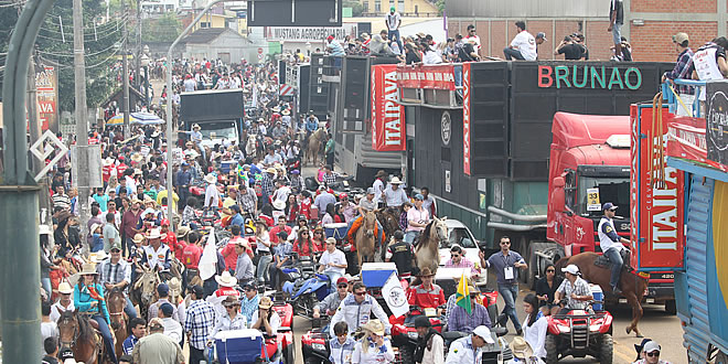 Cavalgada da ExpoAcre 2016 deve movimentar mais de R$ 1 milhão com comitivas