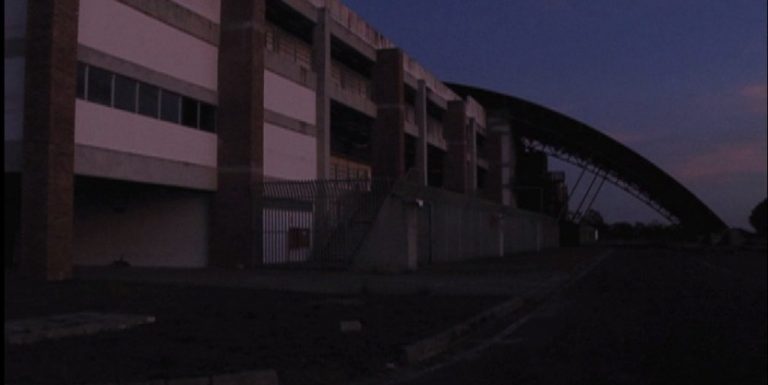 Arena do Juruá tem energia cortada e futebol é suspenso