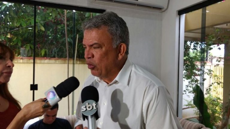 “Nós temos que admitir que erramos”, diz Sergio Petecão