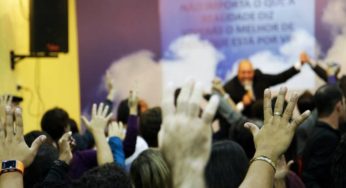 Prefeito de Epitaciolândia prorroga decreto e libera culto aos domingos
