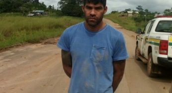 Empresário que sempre faz questão de tirar fotos com políticos  é preso com droga
