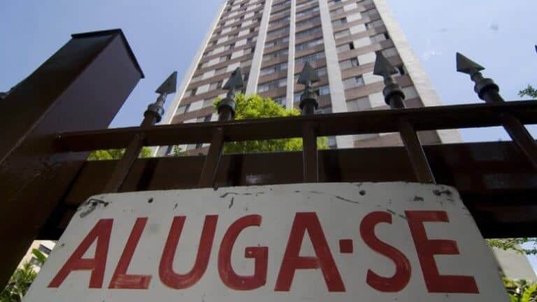 Aluguel residencial sobe 0,76% em abril, aponta índice da FGV
