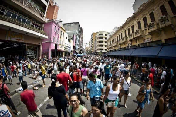 População brasileira é formada basicamente de pardos e brancos, diz pesquisa revelada pelo IBGE