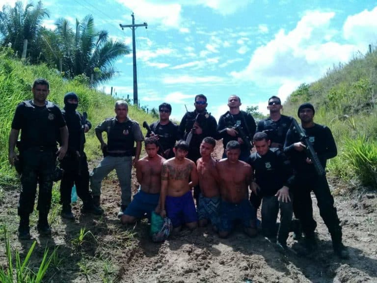 Polícia recaptura quatro dos 20 presos que fugiram do presídio Moacir Prado