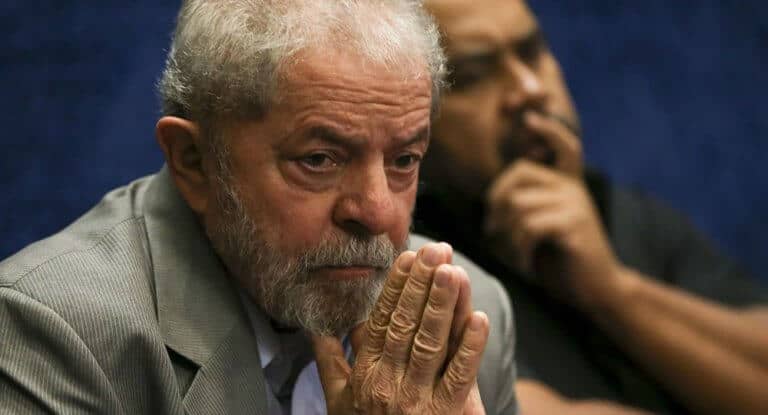 Edson Fachin nega novo pedido da defesa do ex-presidente Lula para evitar prisão