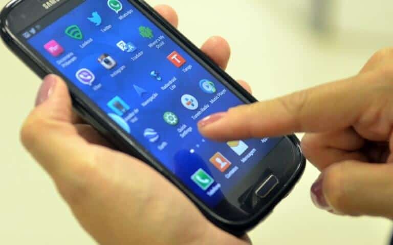 Anatel informa que celulares irregulares serão notificados a partir deste domingo (23)
