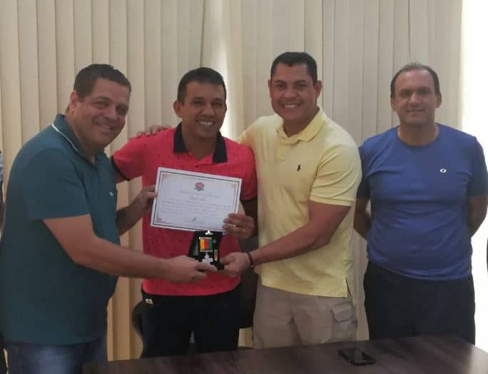 Major Rocha recebe medalha em homenagem por serviços prestados à Segurança Pública do Acre e do país