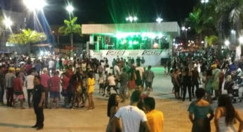 Prefeitura de Cruzeiro do Sul sorteia 5 salários mínimos em show em praça