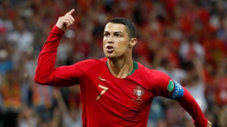 CR7 brilha com três gols, e Portugal e Espanha empatam em jogaço da Copa 2018