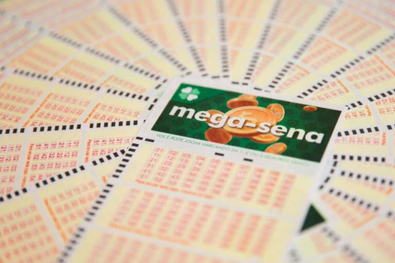 Acumulada, Mega-Sena sorteia hoje prêmio de R$ 28 milhões para quem acertar as dezenas