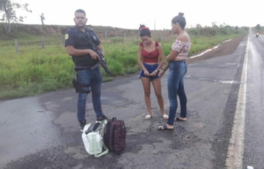 Mulheres são detidas com maconha