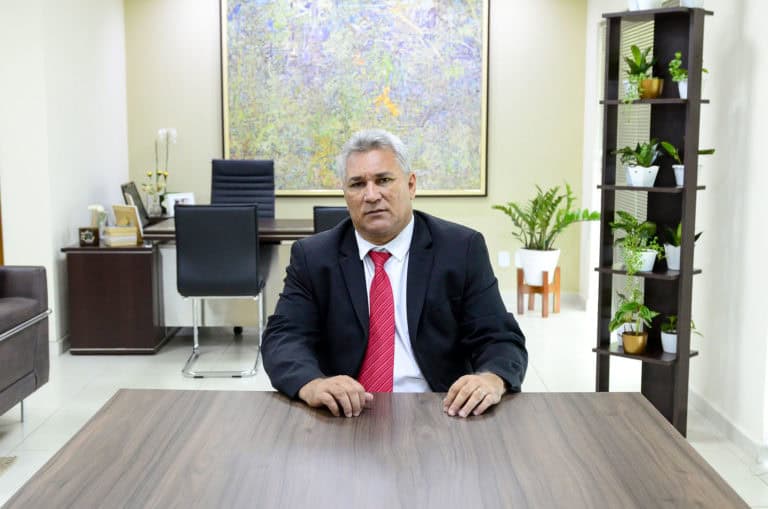 Presidente da Câmara de Rio Branco assume prefeitura interinamente