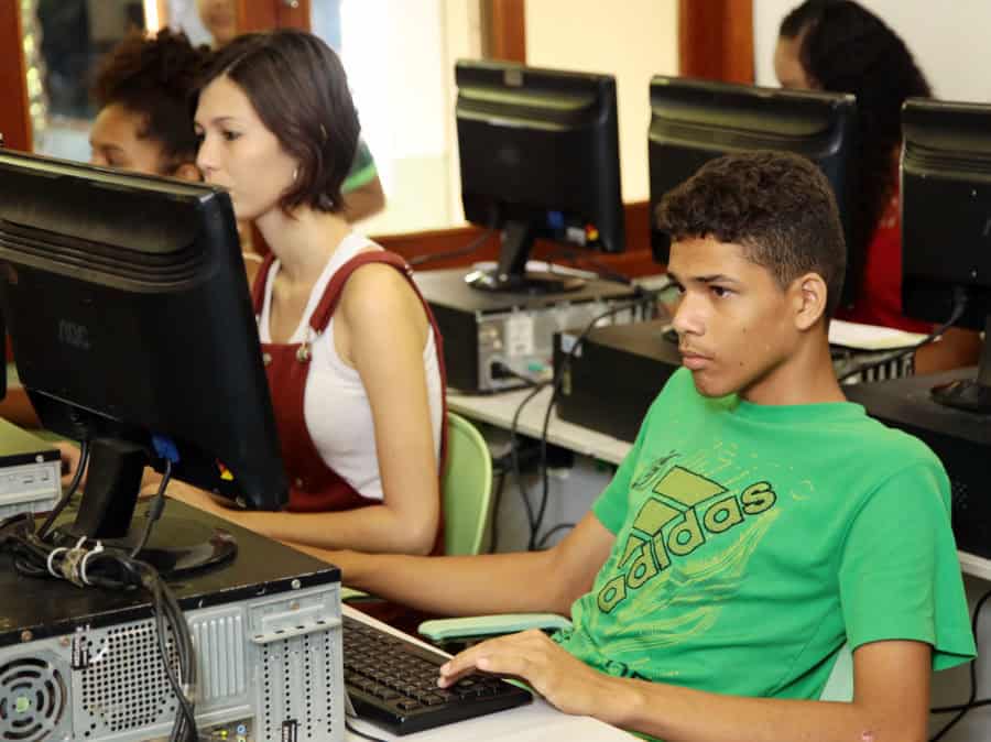 Prefeitura de Rio Branco vai ampliar Telecentros de Inclusão Digital