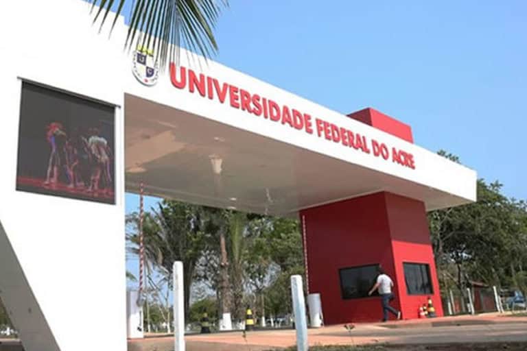 Universidade Federal do Acre abre inscrições para seleção de professor substituto