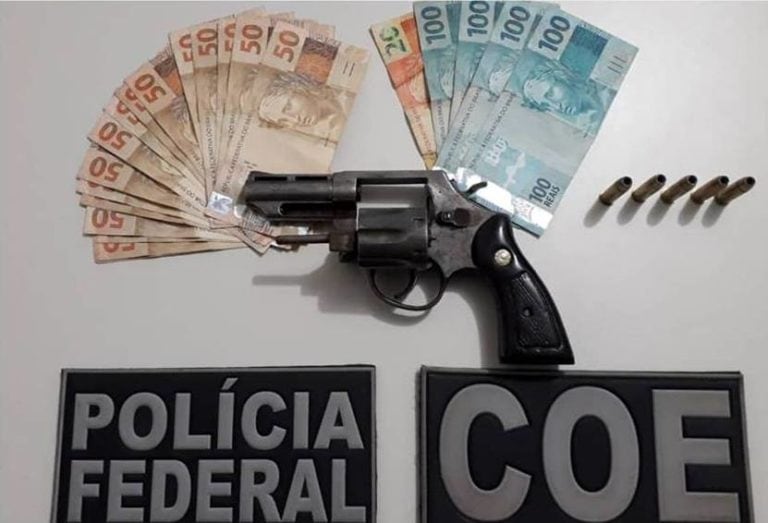 PM e PF agem na madrugada e prendem homem com arma e droga em Cruzeiro do Sul