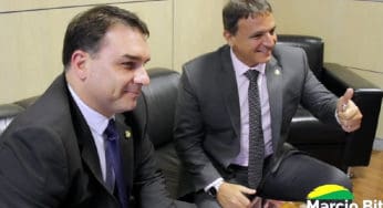 O senador da motosserra
