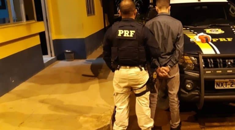 Homem é preso pela PRF na BR-364 ao tentar levar drogas para Mato Grosso do Sul