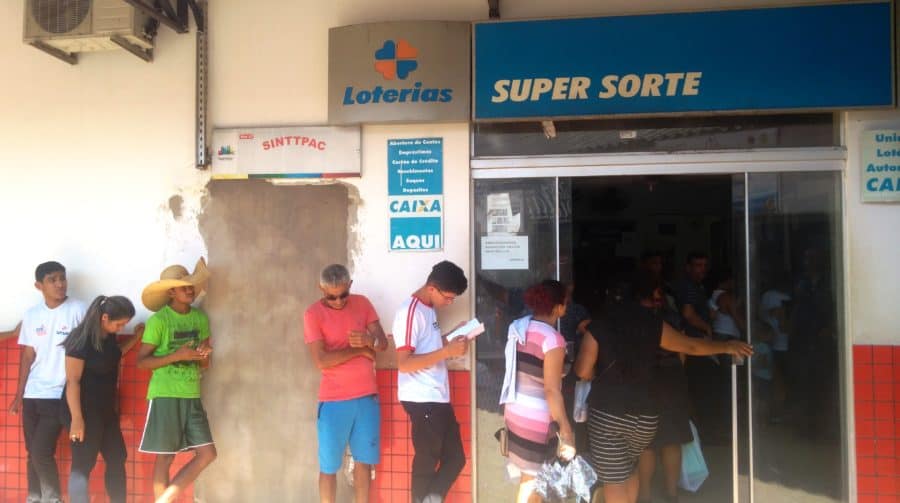 Acreanos apostam na sorte e na fé em sorteio de R$ 170 milhões