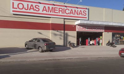 No AC, jovem é preso por furtar doces, desodorante e top em loja Americanas