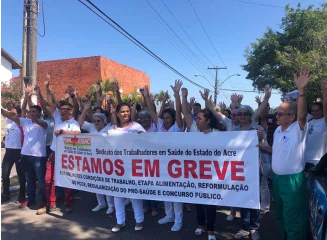 Servidores da Saúde aderem a greve geral em Cruzeiro do Sul