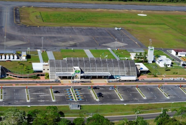 Dois aeroportos do Acre começam a ser leiloados pelo governo federal nesta quarta