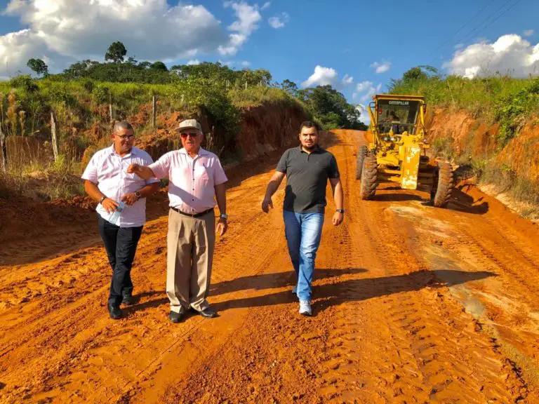 Ramais de Rodrigues Alves recebem melhorias da prefeitura do município