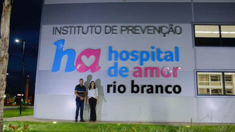 Mailza libera emenda de R$ 800 mil para o Hospital de Amor