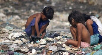 Enquanto pobres reviram o lixo, políticos brigam por cargos, dinheiro e poder