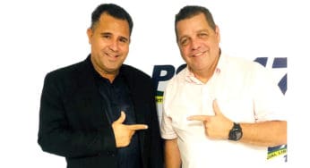 Rocha se filia ao PSL e Valério comemora fazendo “arminha”