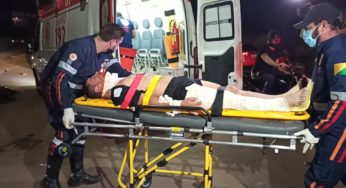 Motociclista fica gravemente ferido em colisão com carro na Estrada do Calafate