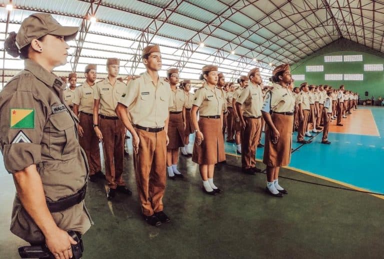 Governo do Acre oferta 24 vagas para o 6º do ano do Colégio Militar Tiradentes